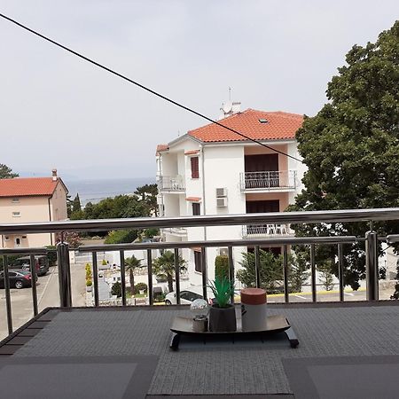 Apartment Vesel Малинска Номер фото