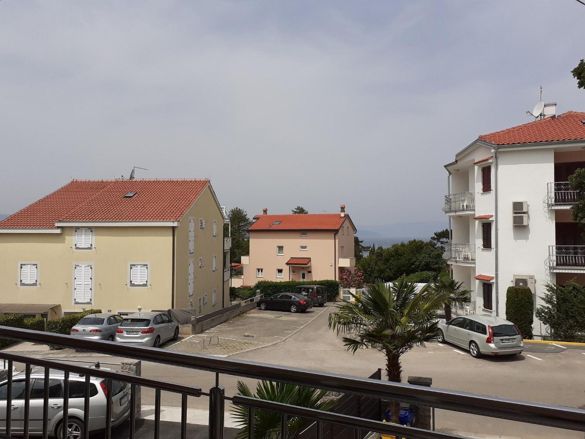 Apartment Vesel Малинска Номер фото